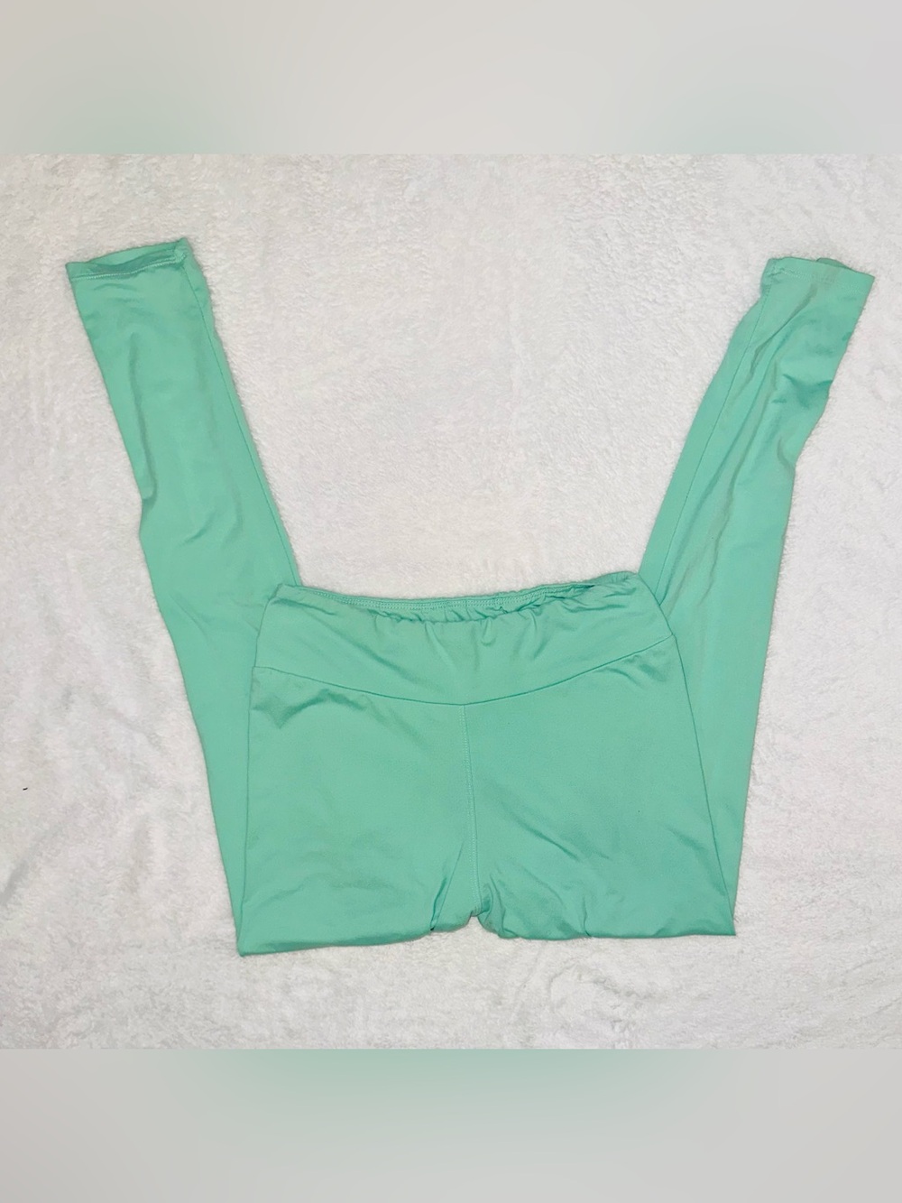 Woman’s Leggings - Picture 3 of 6